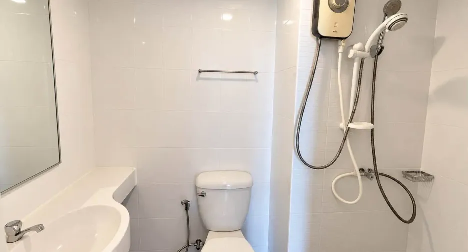 出售 1 卧室 公寓 在 Bang Lamung, Chon Buri
