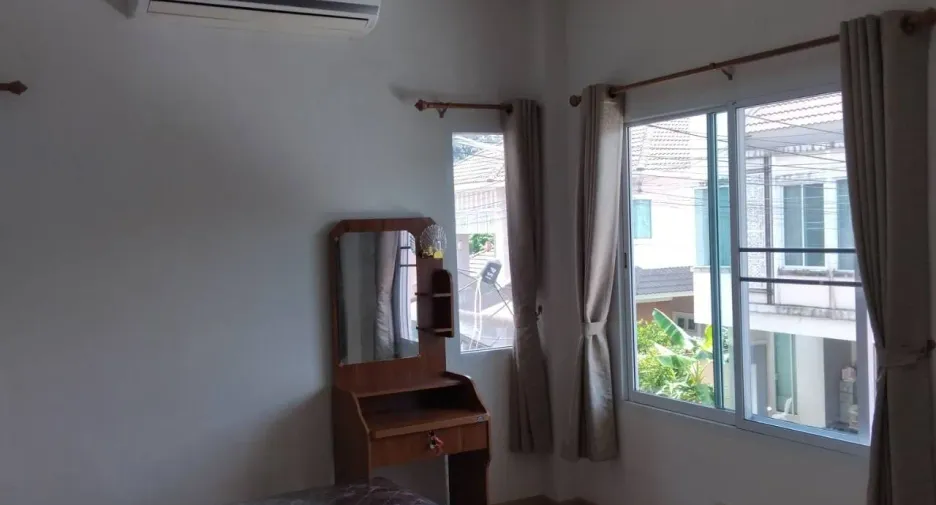 出租 3 卧室 独立屋 在 Saraphi, Chiang Mai