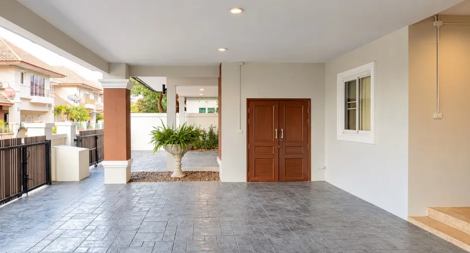 出售 7 卧室 独立屋 在 Mueang Chiang Mai, Chiang Mai