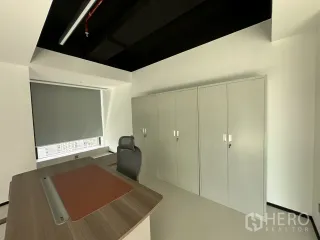 Аренда офис в Дин Даенг, Бангкок