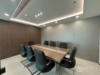 Аренда офис в Дин Даенг, Бангкок