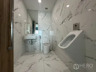 Аренда офис в Дин Даенг, Бангкок