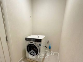 Аренда и продажа 3 спальни кондо в Патхум Щан, Бангкок