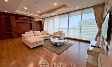 À louer 3 chambres condo à Sathon, Bangkok