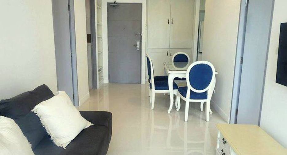 For rent 2 bedrooms condo in Phra Khanong, Bangkok