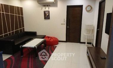 For rent 2 bedrooms condo in Sathon, Bangkok