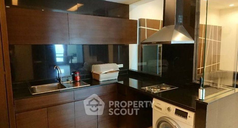 For rent 2 bedrooms condo in Sathon, Bangkok