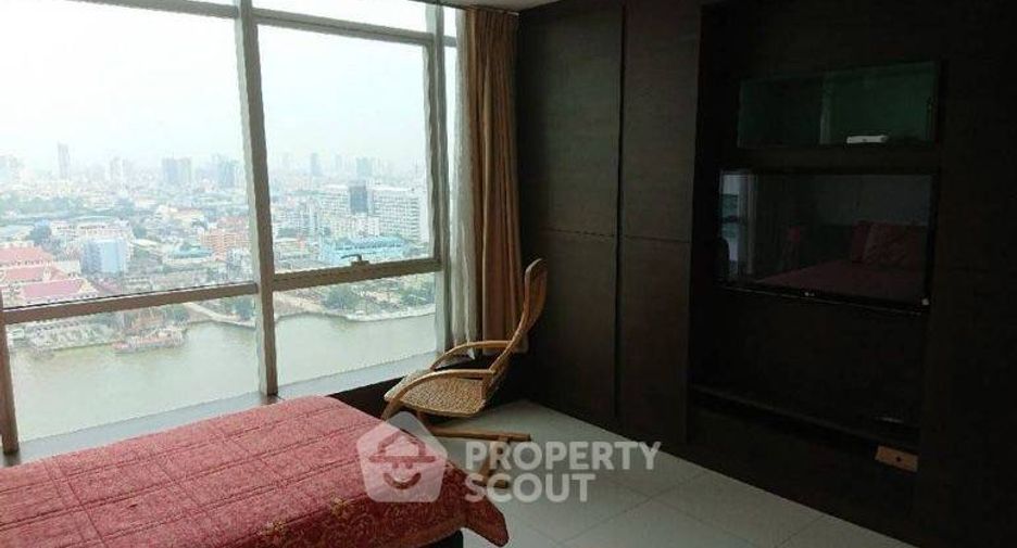 For rent 2 bedrooms condo in Sathon, Bangkok