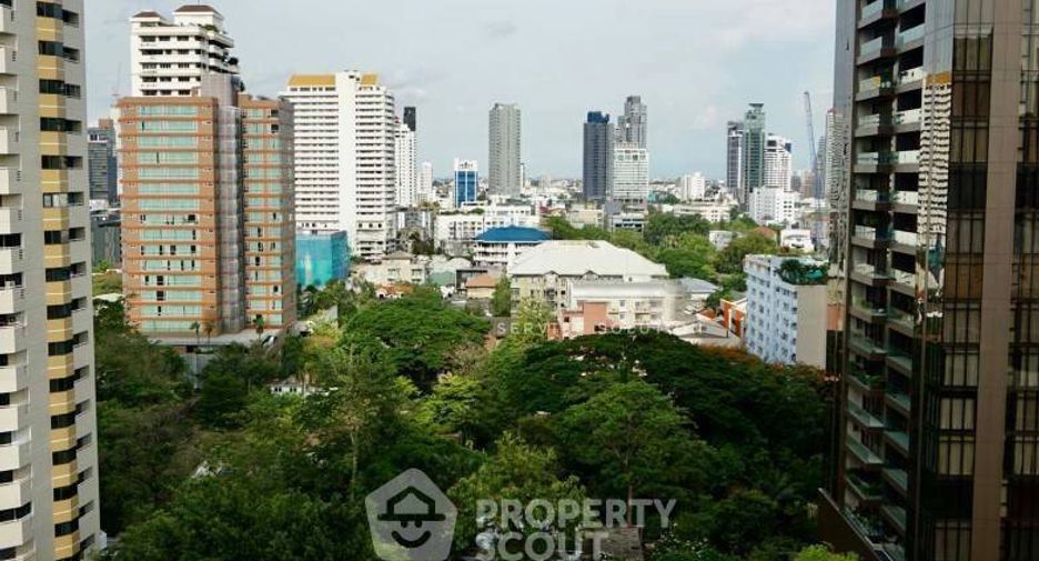 À louer 2 chambres condo à Khlong Toei, Bangkok