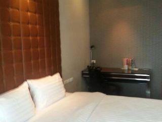 À louer 1 chambre condo à Khlong Toei, Bangkok