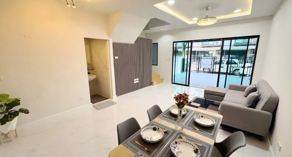 Reihenhaus zum Kauf mit 3 Zimmer in Bang Khen, Bangkok