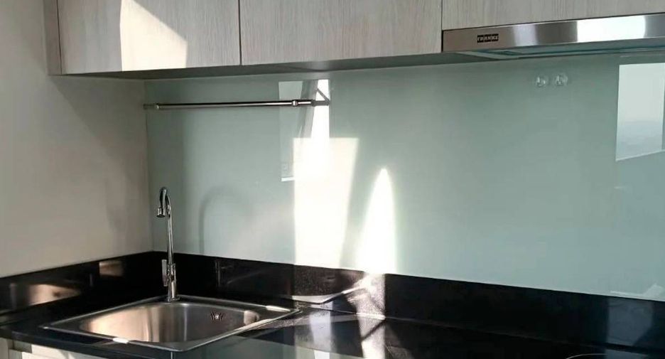 Продажа 1 кровать кондо в Банг Капи, Бангкок