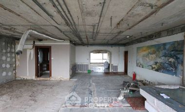 Продажа 3 спальни кондо в Чатучак, Бангкок