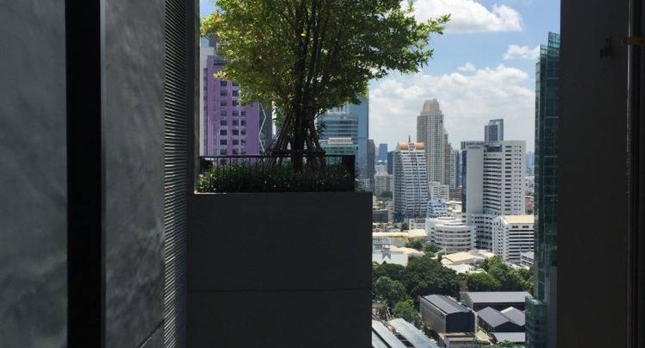 For rent and for sale 1 bed condo in Sathon, Bangkok