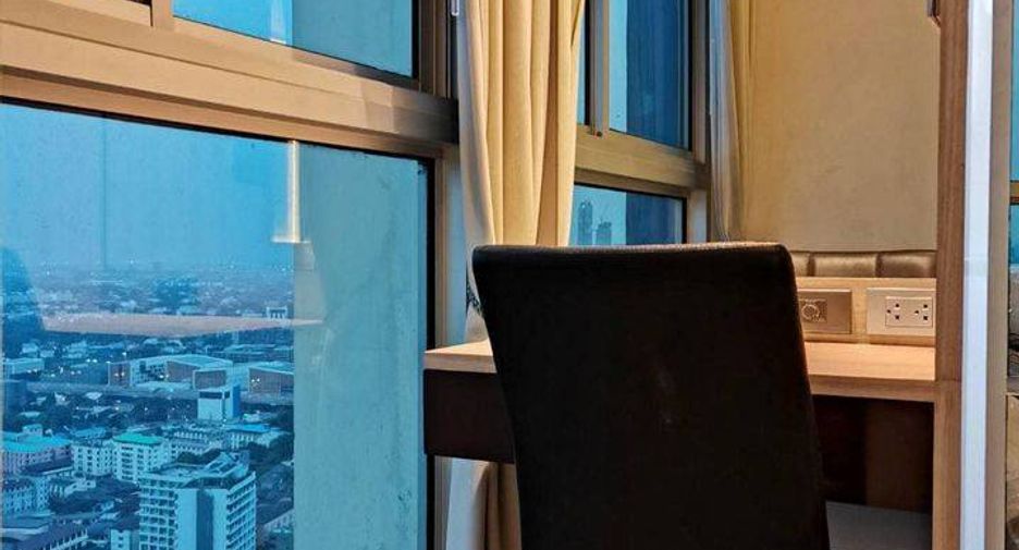 For sale 1 Beds condo in Khlong Toei, Bangkok