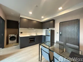 出售 2 卧室 公寓 在 Khlong Toei, 曼谷