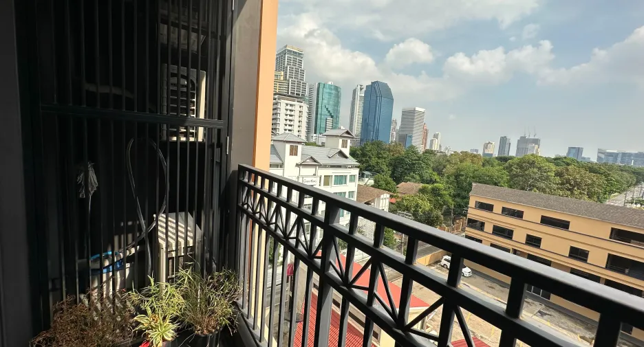For sale 2 bedrooms condo in Khlong Toei, Bangkok