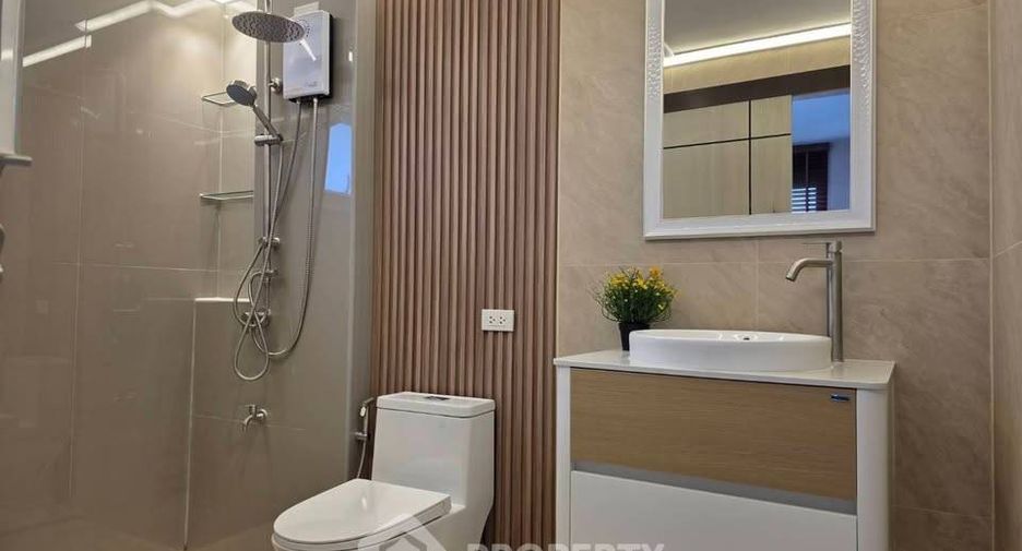 Продажа 2 спальни кондо в Пхая Тхаи, Бангкок