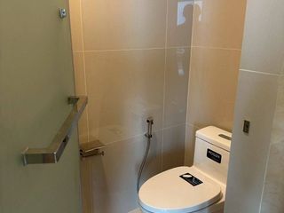 Аренда и продажа 2 спальни кондо в Пхая Тхаи, Бангкок