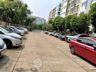 Продажа 2 спальни кондо в Пхаси Чароен, Бангкок