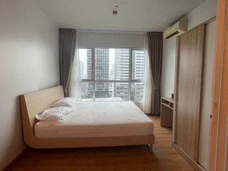 Продажа 1 кровать кондо в Кхлонг Сан, Бангкок