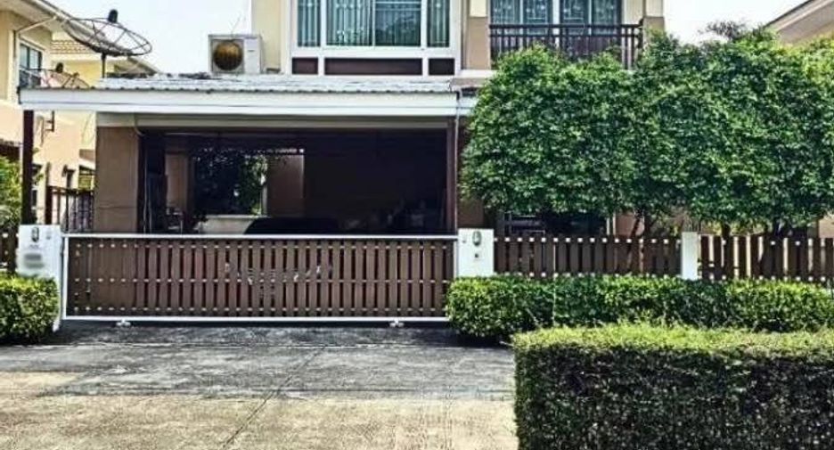 Продажа 4 спальни дом в Mueang Chon Buri, Чонбури