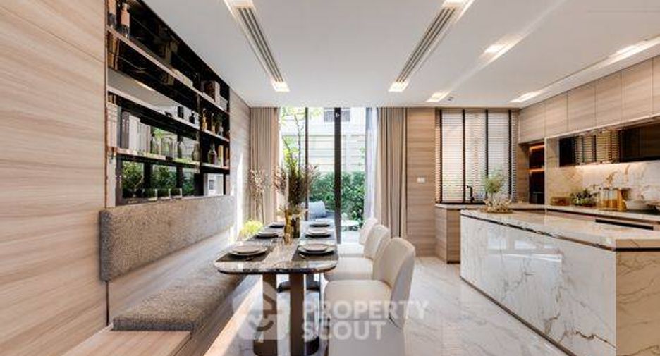 For sale 3 ベッドルーム townhouse in Mueang Samut Prakan, Samut Prakan