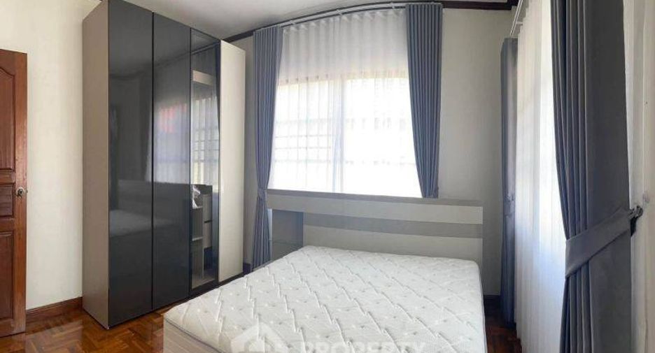 Аренда и продажа 3 спальни дом в Si Racha, Чонбури