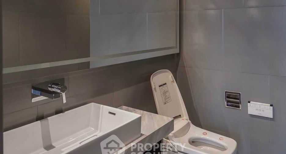 For rent and for sale 2 bedrooms condo in Sathon, Bangkok