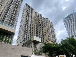 Продажа 1 кровать кондо в Кхлонг Сан, Бангкок