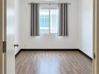 Reihenhaus zur Miete mit 3 Zimmer in Mueang Chiang Mai, Chiang Mai