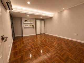 Wohnung zum Kauf mit 3 Zimmer in Watthana, Bangkok