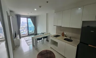 For sale 1 bed condo in Khlong Toei, Bangkok