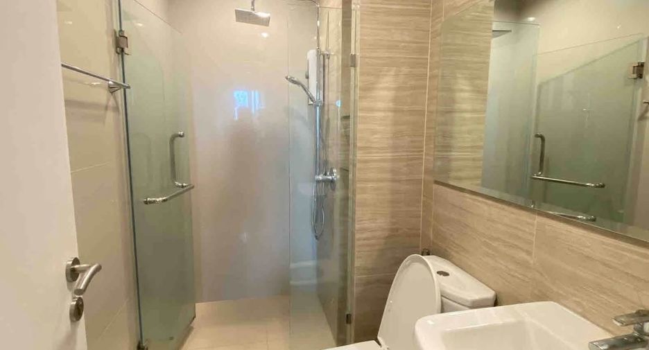For rent 1 bed condo in Mueang Samut Prakan, Samut Prakan
