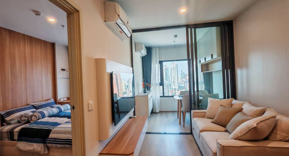 For rent 1 bed condo in Khlong Toei, Bangkok