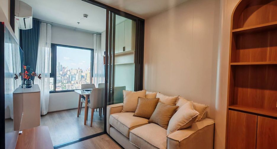 For rent 1 bed condo in Khlong Toei, Bangkok