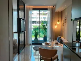 出售 1 卧室 公寓 在 Pathum Wan, 曼谷