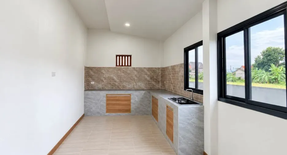 Haus zum Kauf mit 3 Zimmer in Mueang Chiang Mai, Chiang Mai