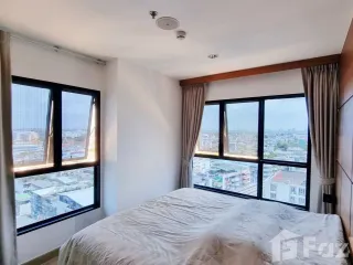 For sale そして for rent 2 ベッドルーム condo in Bang Phlat, Bangkok