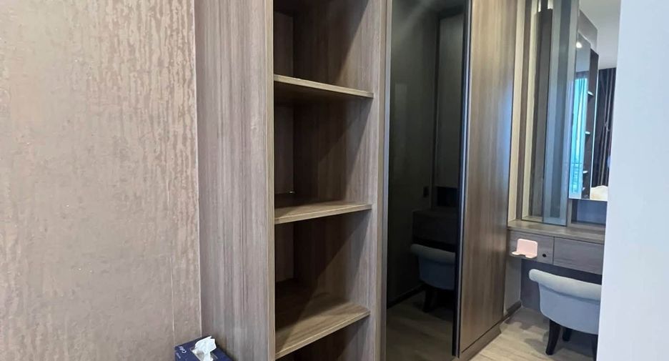 For rent 1 bed condo in Phaya Thai, Bangkok