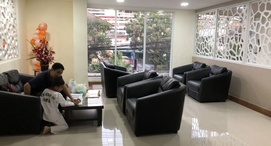 For sale 1 bed condo in Din Daeng, Bangkok