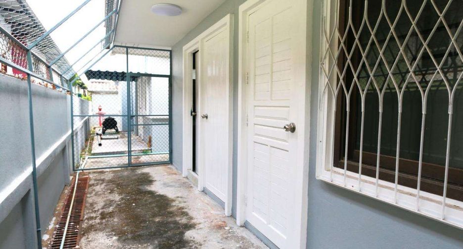For sale 4 bedrooms house in San Sai, Chiang Mai