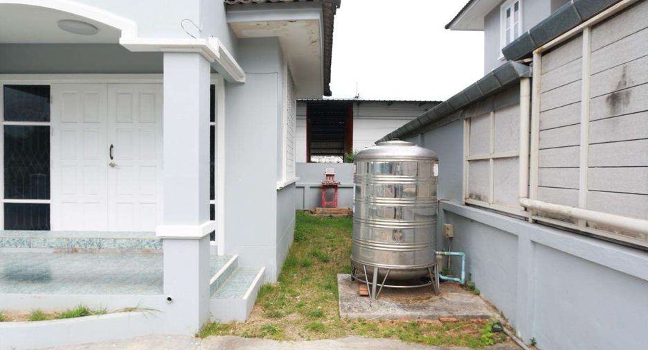 For sale 4 bedrooms house in San Sai, Chiang Mai