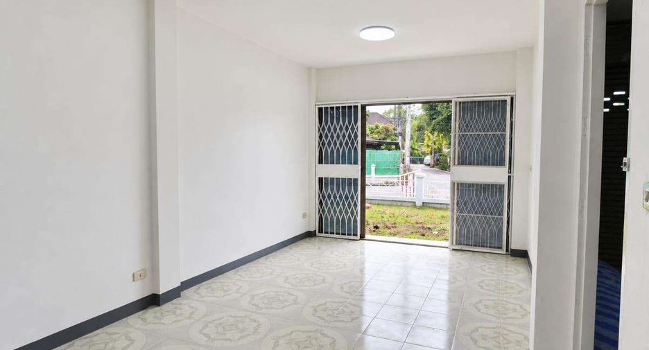 For sale 4 bedrooms house in San Sai, Chiang Mai