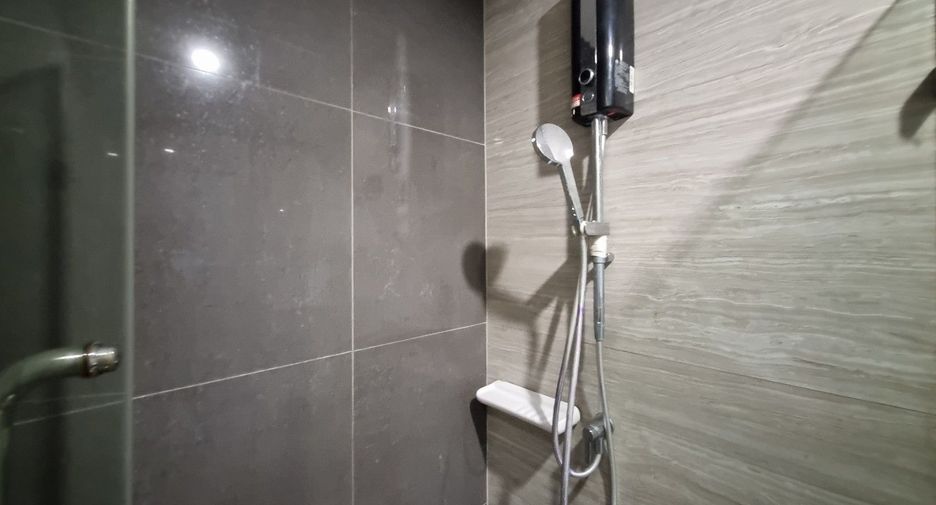 For rent 1 Beds condo in Bang Phlat, Bangkok