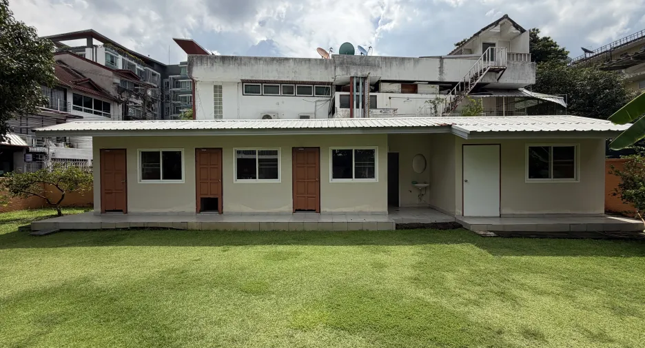 Grundstück zum Kauf in Watthana, Bangkok