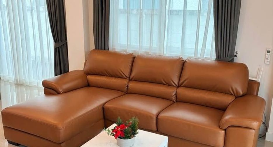 For rent 3 bedrooms house in Mueang Phuket, Phuket
