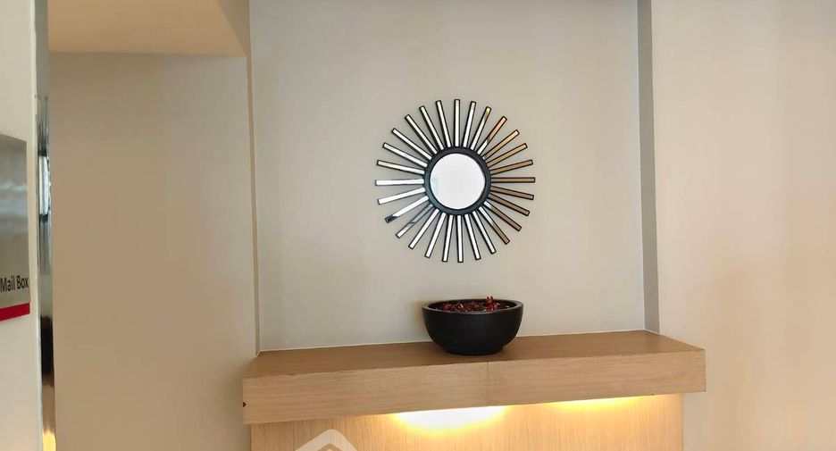 For sale 1 bed condo in Khlong Toei, Bangkok