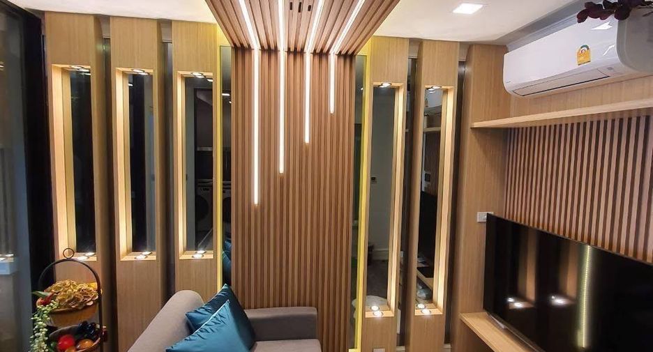 Condo en alquiler de 1 habitaciones en Wang Thonglang, Bangkok