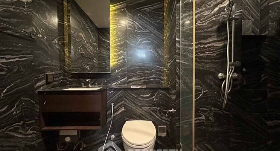 For rent 2 bedrooms condo in Bang Na, Bangkok